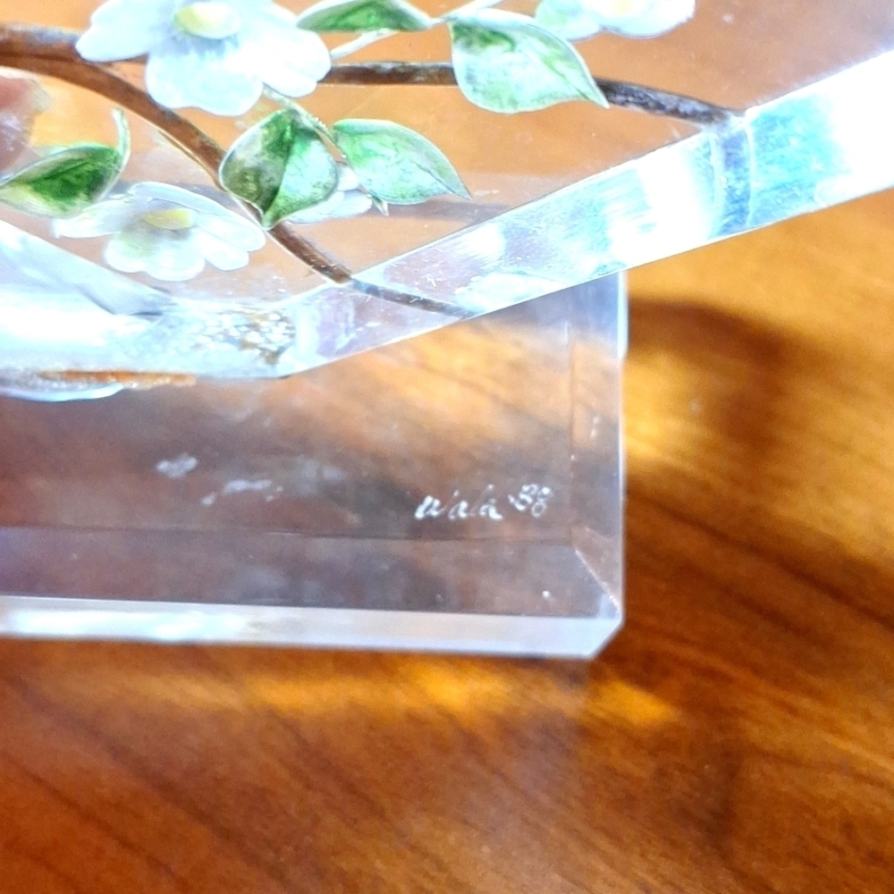 Cardinal Hand Reverse Paint Lucite Signed Wald - Picture 5 of 5